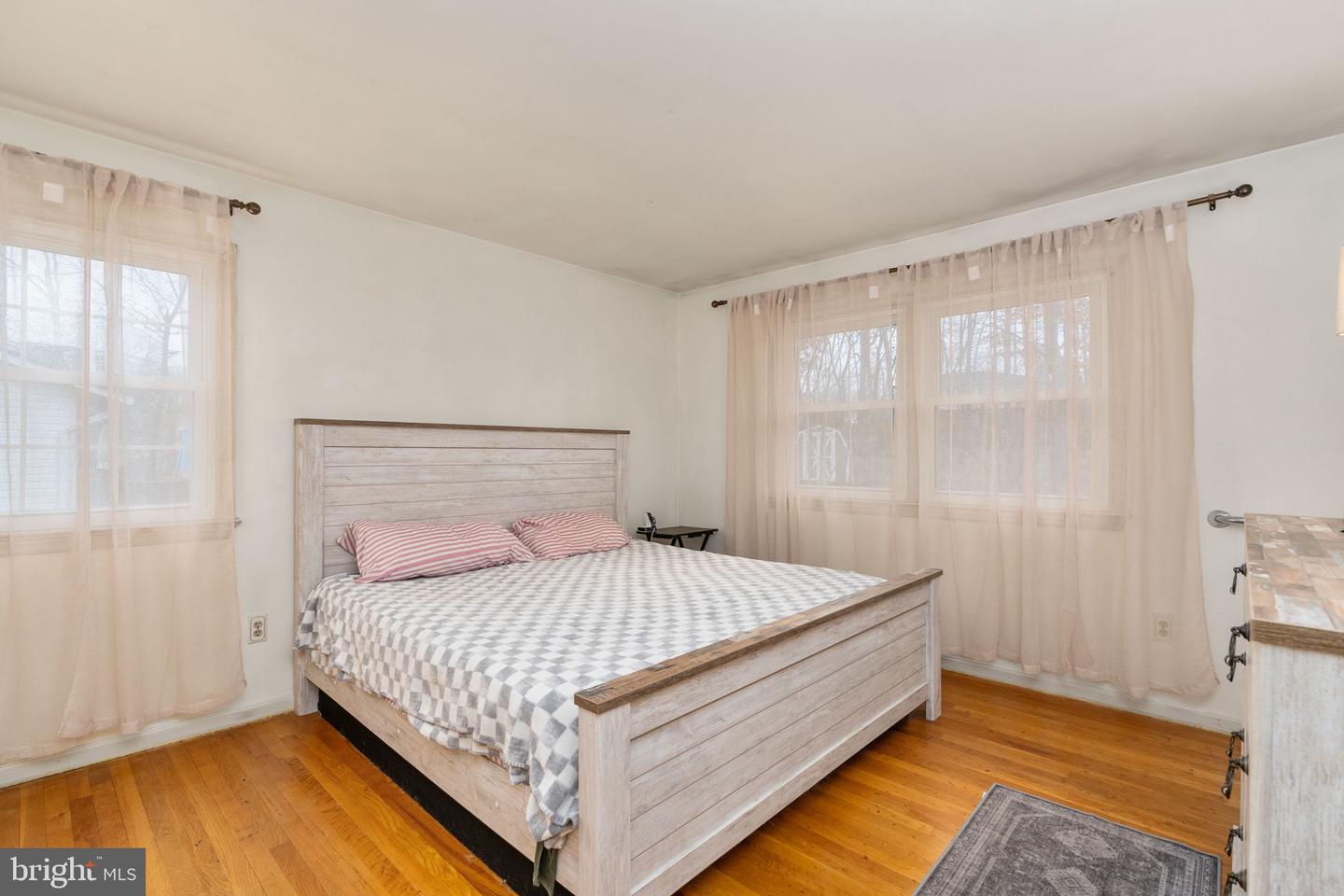 7512 FORRESTER LN, MANASSAS, Virginia 20109, 4 Bedrooms Bedrooms, ,2 BathroomsBathrooms,Residential,For sale,7512 FORRESTER LN,VAPW2113918 MLS # VAPW2113918