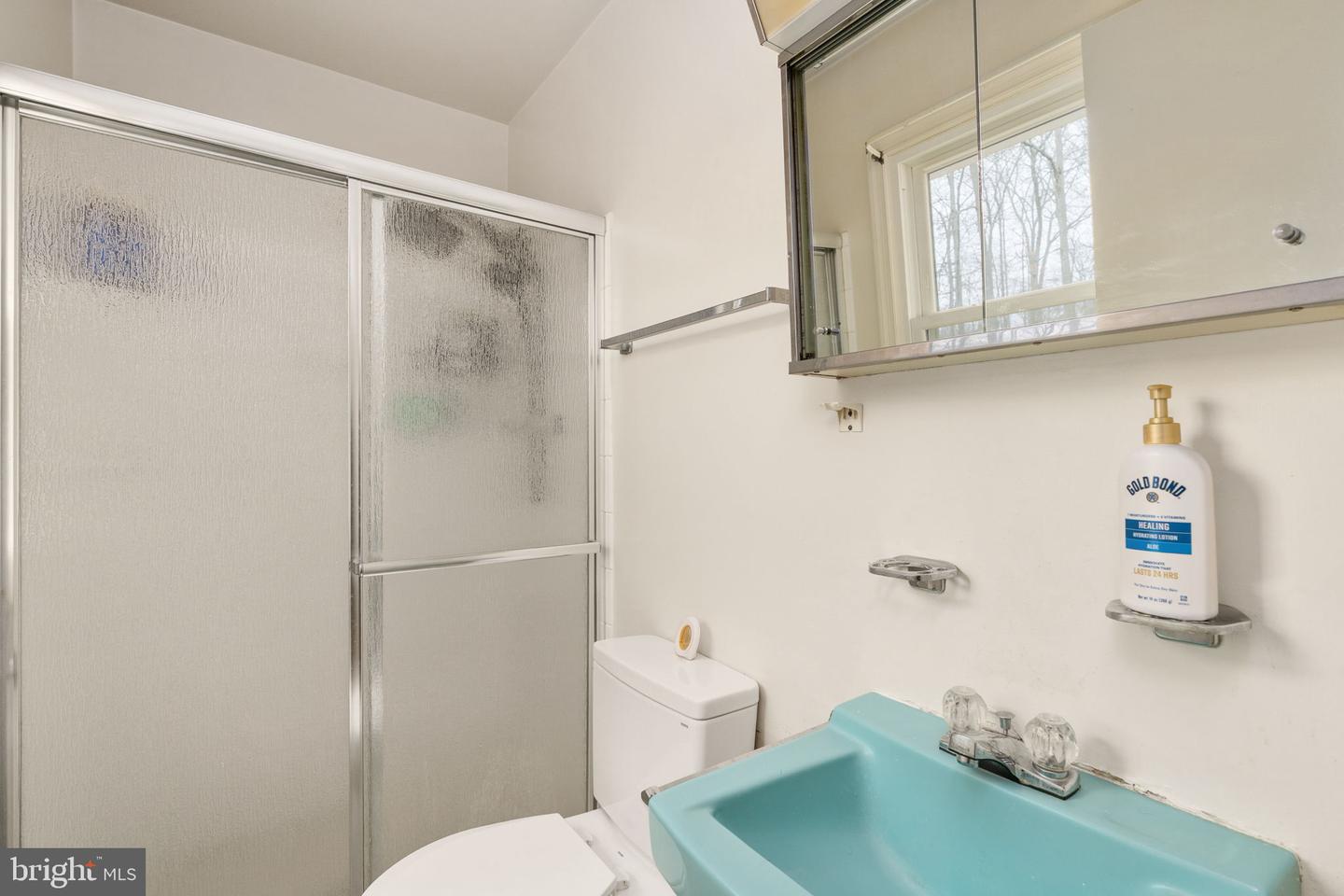 7512 FORRESTER LN, MANASSAS, Virginia 20109, 4 Bedrooms Bedrooms, ,2 BathroomsBathrooms,Residential,For sale,7512 FORRESTER LN,VAPW2113918 MLS # VAPW2113918