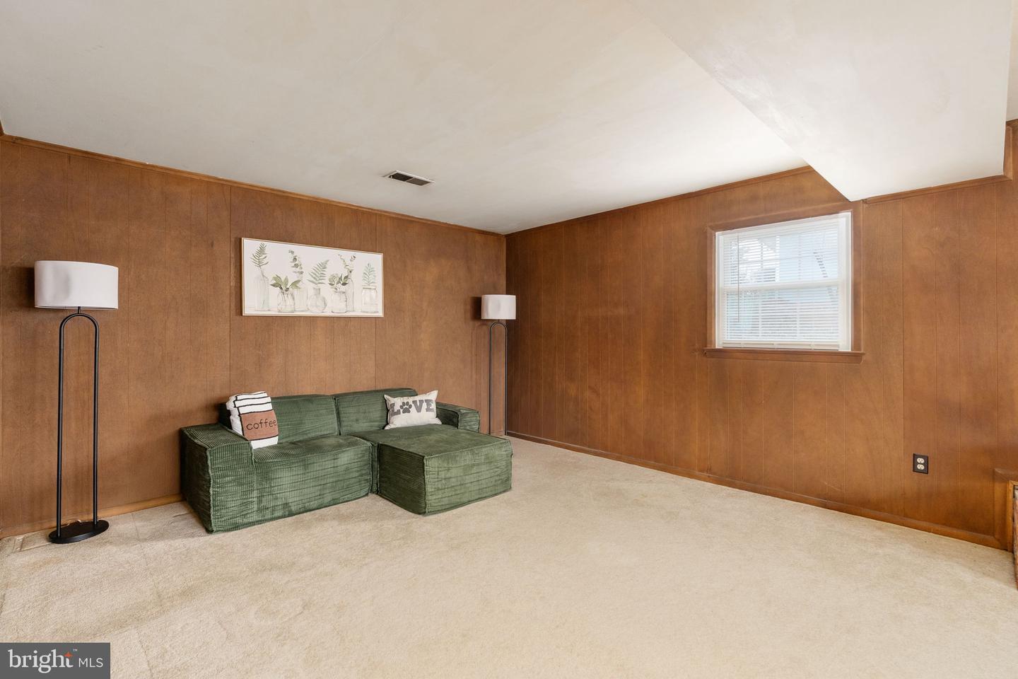 7512 FORRESTER LN, MANASSAS, Virginia 20109, 4 Bedrooms Bedrooms, ,2 BathroomsBathrooms,Residential,For sale,7512 FORRESTER LN,VAPW2113918 MLS # VAPW2113918