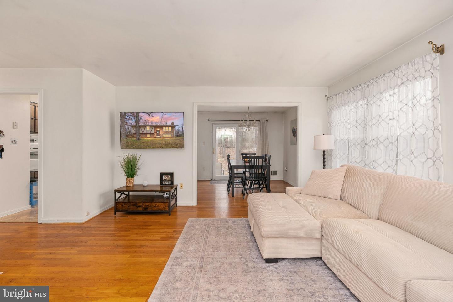 7512 FORRESTER LN, MANASSAS, Virginia 20109, 4 Bedrooms Bedrooms, ,2 BathroomsBathrooms,Residential,For sale,7512 FORRESTER LN,VAPW2113918 MLS # VAPW2113918