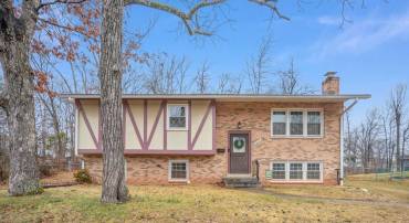 7512 FORRESTER LN, MANASSAS, Virginia 20109, 4 Bedrooms Bedrooms, ,2 BathroomsBathrooms,Residential,For sale,7512 FORRESTER LN,VAPW2113918 MLS # VAPW2113918