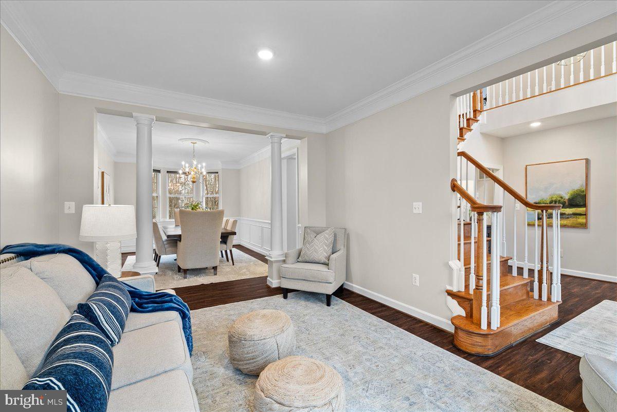 13475 CONEFLOWER CT, CENTREVILLE, Virginia 20120, 5 Bedrooms Bedrooms, ,3 BathroomsBathrooms,Residential,For sale,13475 CONEFLOWER CT,VAFX2294478 MLS # VAFX2294478