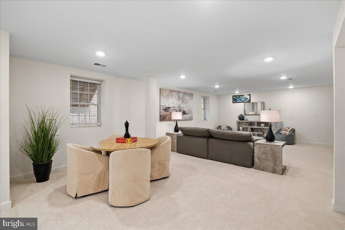 13475 CONEFLOWER CT, CENTREVILLE, Virginia 20120, 5 Bedrooms Bedrooms, ,3 BathroomsBathrooms,Residential,For sale,13475 CONEFLOWER CT,VAFX2294478 MLS # VAFX2294478