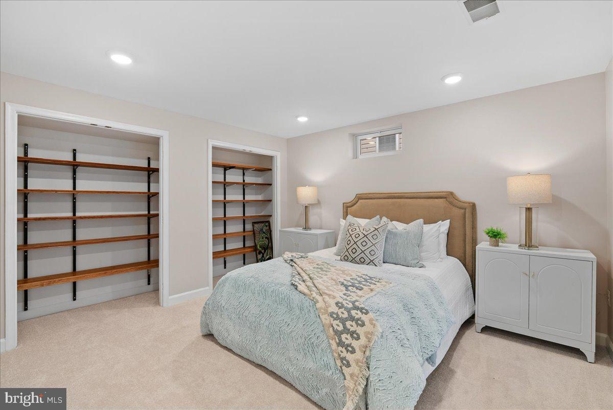 13475 CONEFLOWER CT, CENTREVILLE, Virginia 20120, 5 Bedrooms Bedrooms, ,3 BathroomsBathrooms,Residential,For sale,13475 CONEFLOWER CT,VAFX2294478 MLS # VAFX2294478