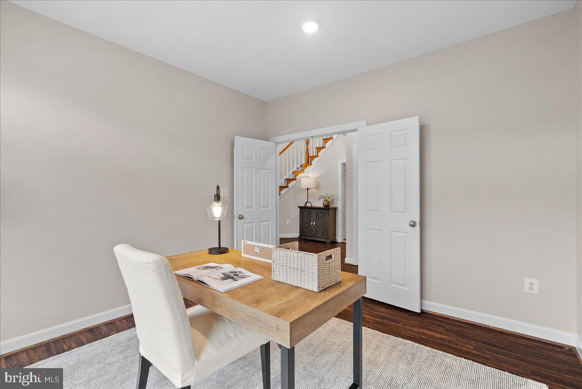 13475 CONEFLOWER CT, CENTREVILLE, Virginia 20120, 5 Bedrooms Bedrooms, ,3 BathroomsBathrooms,Residential,For sale,13475 CONEFLOWER CT,VAFX2294478 MLS # VAFX2294478