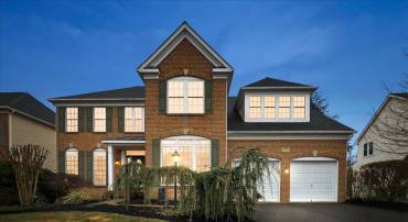 13475 CONEFLOWER CT, CENTREVILLE, Virginia 20120, 5 Bedrooms Bedrooms, ,3 BathroomsBathrooms,Residential,For sale,13475 CONEFLOWER CT,VAFX2294478 MLS # VAFX2294478