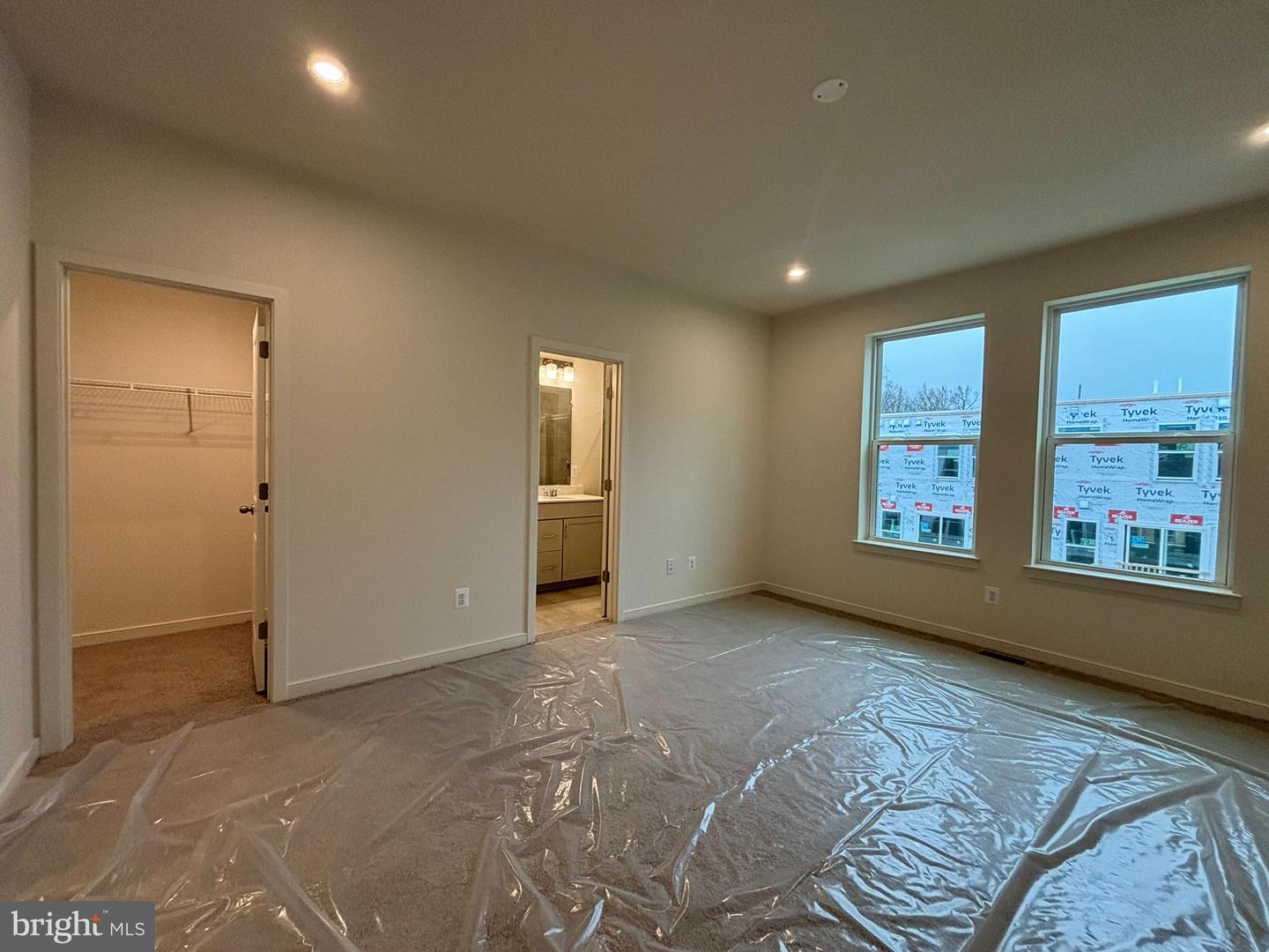 17966 ALICIA AVE, DUMFRIES, Virginia 22026, 3 Bedrooms Bedrooms, ,3 BathroomsBathrooms,Residential,For sale,17966 ALICIA AVE,VAPW2113924 MLS # VAPW2113924