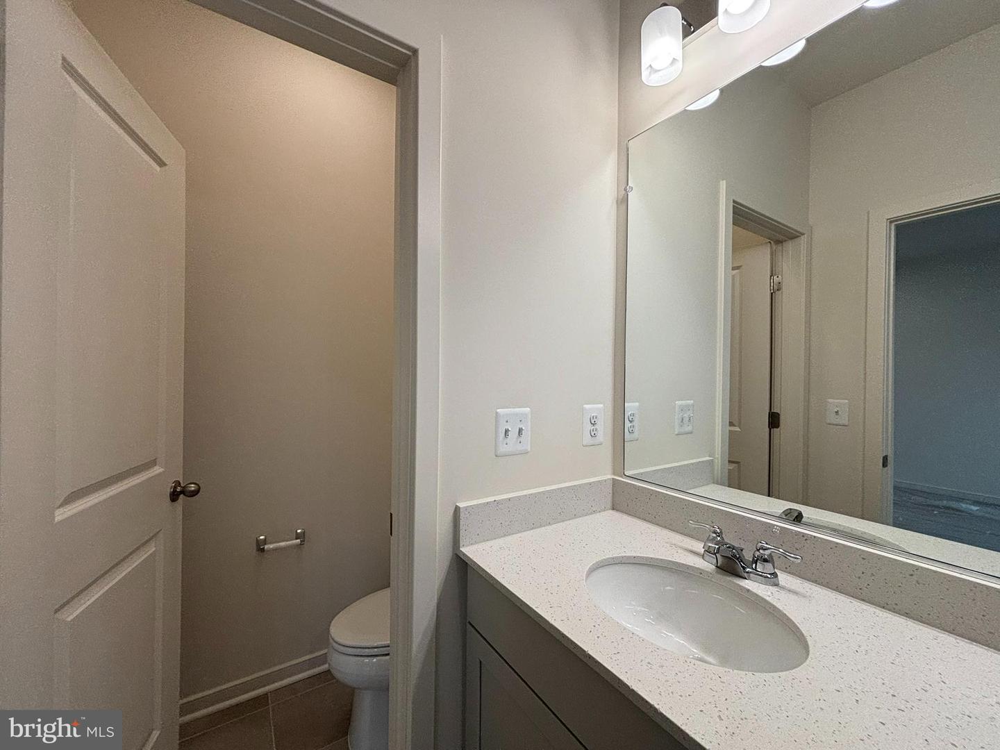 17966 ALICIA AVE, DUMFRIES, Virginia 22026, 3 Bedrooms Bedrooms, ,3 BathroomsBathrooms,Residential,For sale,17966 ALICIA AVE,VAPW2113924 MLS # VAPW2113924