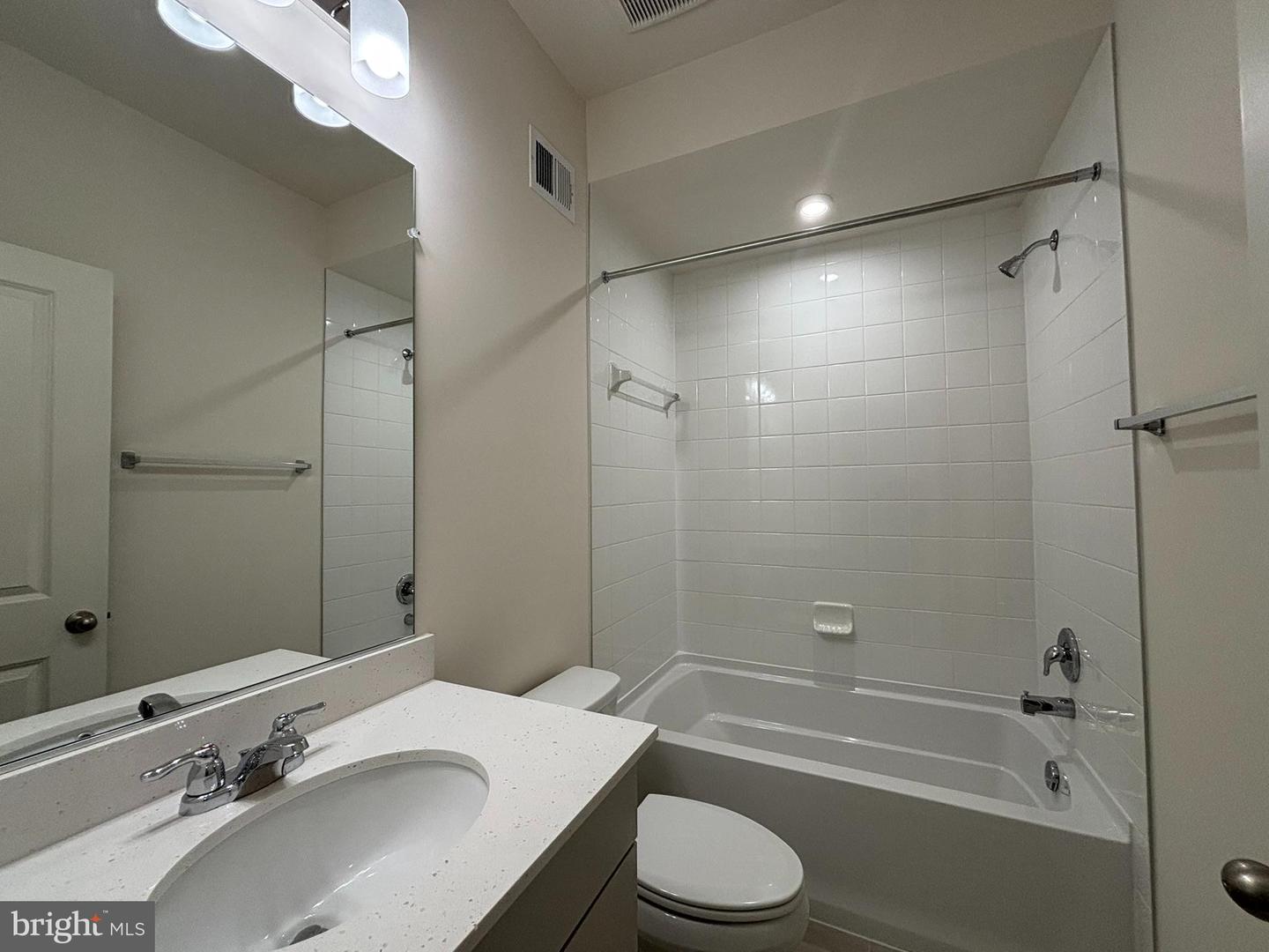 17966 ALICIA AVE, DUMFRIES, Virginia 22026, 3 Bedrooms Bedrooms, ,3 BathroomsBathrooms,Residential,For sale,17966 ALICIA AVE,VAPW2113924 MLS # VAPW2113924