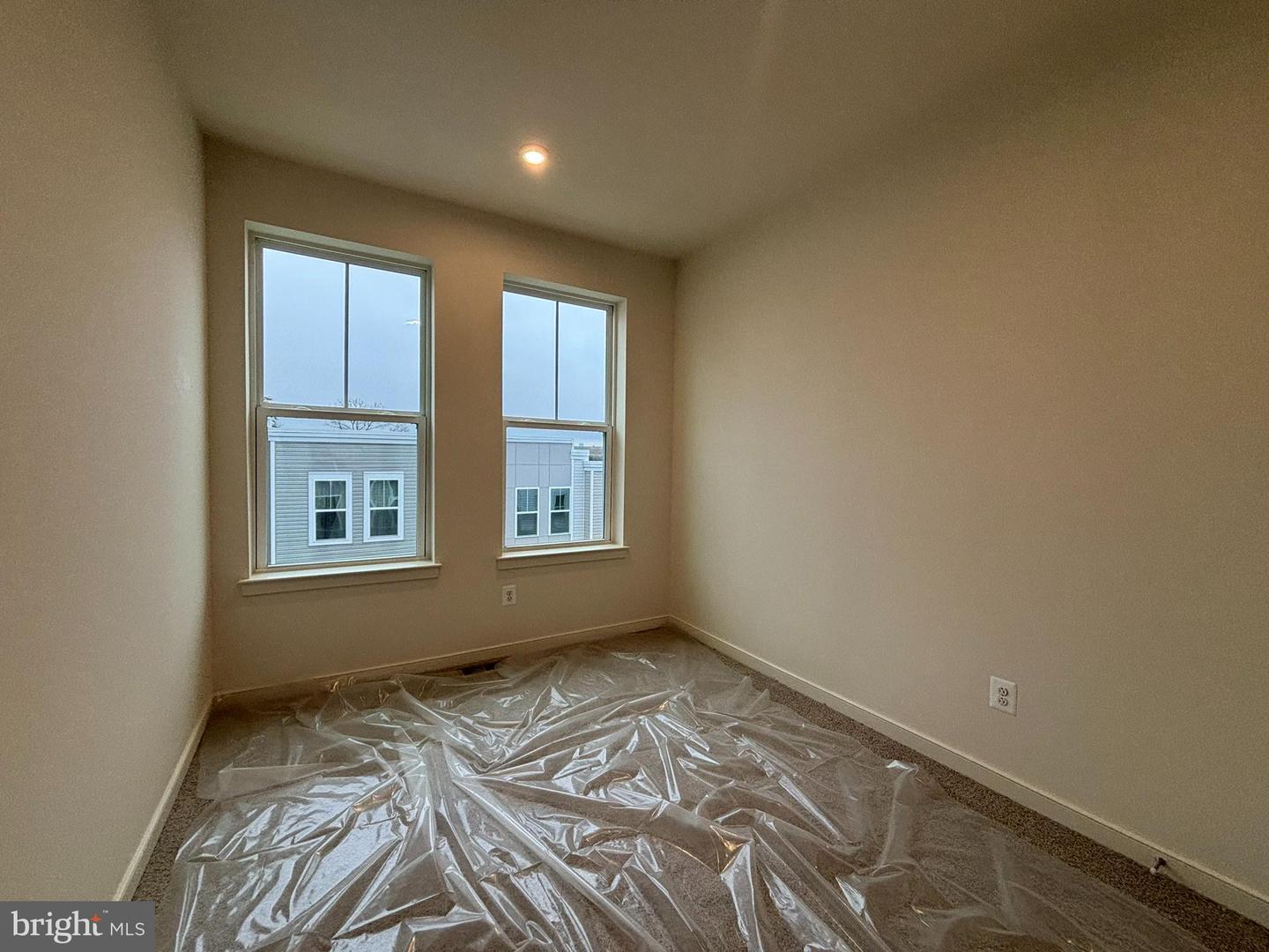 17966 ALICIA AVE, DUMFRIES, Virginia 22026, 3 Bedrooms Bedrooms, ,3 BathroomsBathrooms,Residential,For sale,17966 ALICIA AVE,VAPW2113924 MLS # VAPW2113924