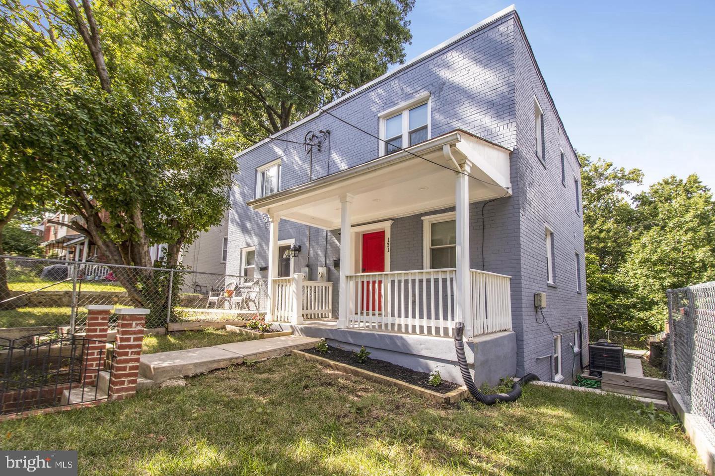 131 DARRINGTON ST SW DARRINGTON ST SW, WASHINGTON, District Of Columbia 20032, 3 Bedrooms Bedrooms, ,2 BathroomsBathrooms,Residential,For sale,131 DARRINGTON ST SW DARRINGTON ST SW,DCDC2249304 MLS # DCDC2249304