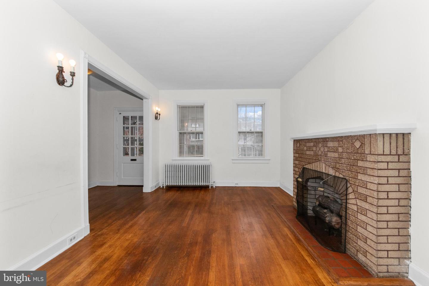 2446 TUNLAW RD NW, WASHINGTON, District Of Columbia 20007, ,Residential,For sale,2446 TUNLAW RD NW,DCDC2249306 MLS # DCDC2249306