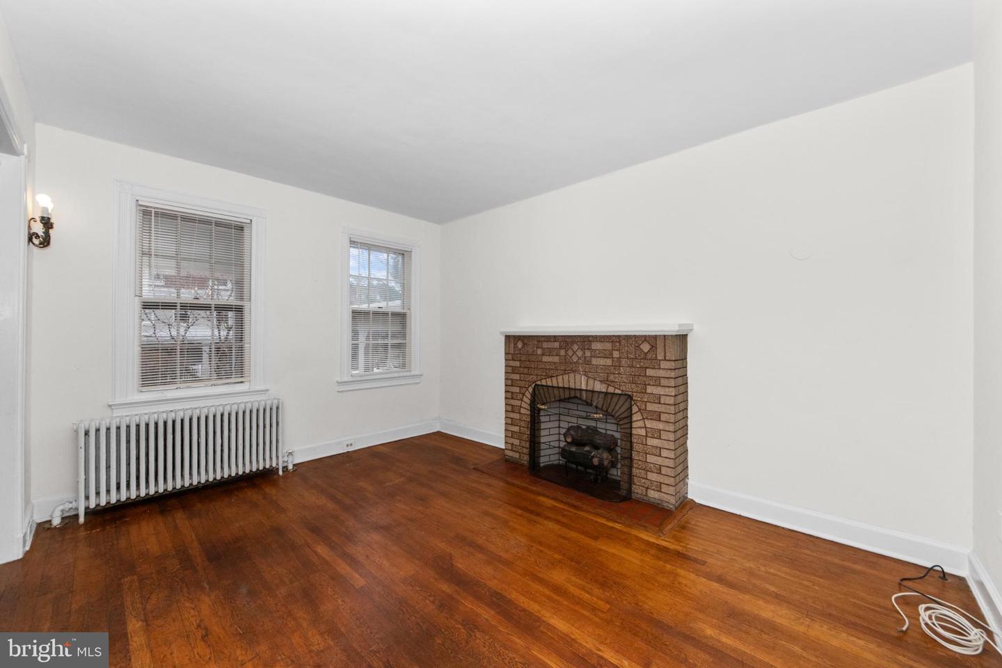 2446 TUNLAW RD NW, WASHINGTON, District Of Columbia 20007, ,Residential,For sale,2446 TUNLAW RD NW,DCDC2249306 MLS # DCDC2249306