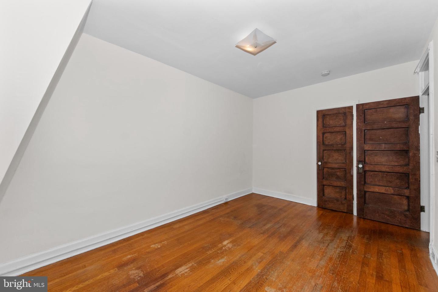 2446 TUNLAW RD NW, WASHINGTON, District Of Columbia 20007, ,Residential,For sale,2446 TUNLAW RD NW,DCDC2249306 MLS # DCDC2249306