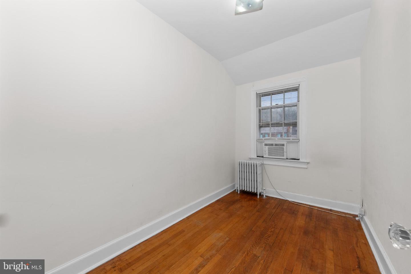 2446 TUNLAW RD NW, WASHINGTON, District Of Columbia 20007, ,Residential,For sale,2446 TUNLAW RD NW,DCDC2249306 MLS # DCDC2249306