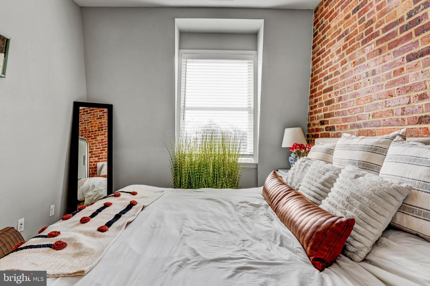 1531 PARK RD NW #6, WASHINGTON, District Of Columbia 20010, 1 Bedroom Bedrooms, 2 Rooms Rooms,1 BathroomBathrooms,Residential,For sale,1531 PARK RD NW #6,DCDC2249308 MLS # DCDC2249308