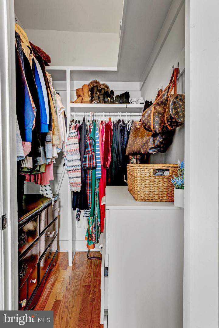 1531 PARK RD NW #6, WASHINGTON, District Of Columbia 20010, 1 Bedroom Bedrooms, 2 Rooms Rooms,1 BathroomBathrooms,Residential,For sale,1531 PARK RD NW #6,DCDC2249308 MLS # DCDC2249308