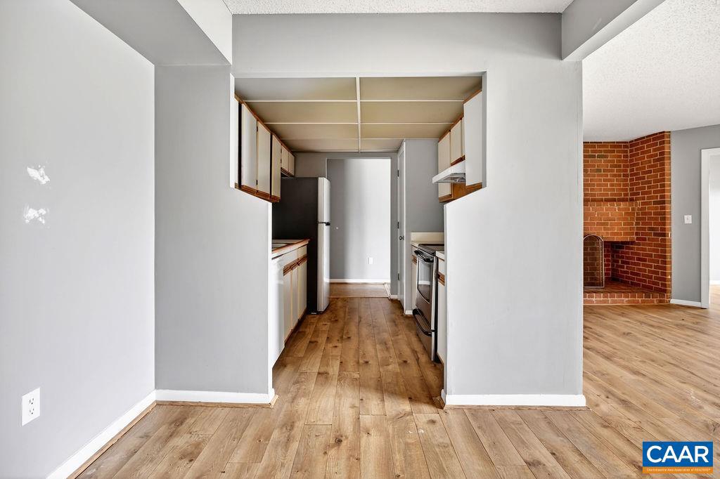 143 GREEN TURTLE LN #3, CHARLOTTESVILLE, Virginia 22901, 1 Bedroom Bedrooms, ,1 BathroomBathrooms,Residential,For sale,143 GREEN TURTLE LN #3,674047 MLS # 674047