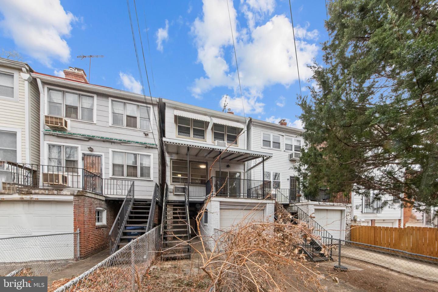 2448 TUNLAW RD NW, WASHINGTON, District Of Columbia 20007, ,Residential,For sale,2448 TUNLAW RD NW,DCDC2249324 MLS # DCDC2249324