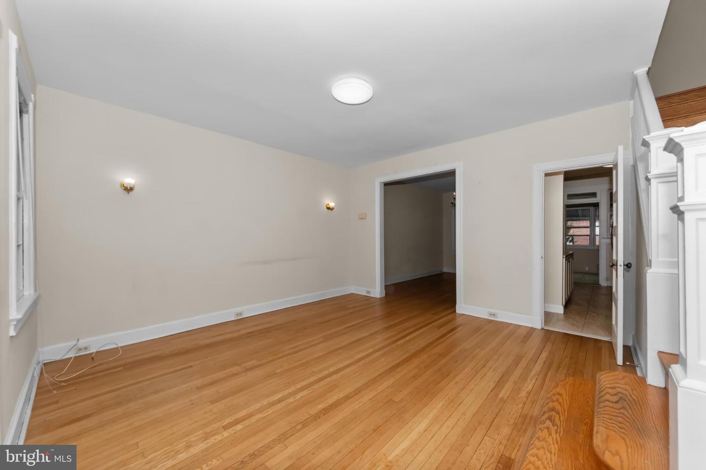 2448 TUNLAW RD NW, WASHINGTON, District Of Columbia 20007, ,Residential,For sale,2448 TUNLAW RD NW,DCDC2249324 MLS # DCDC2249324