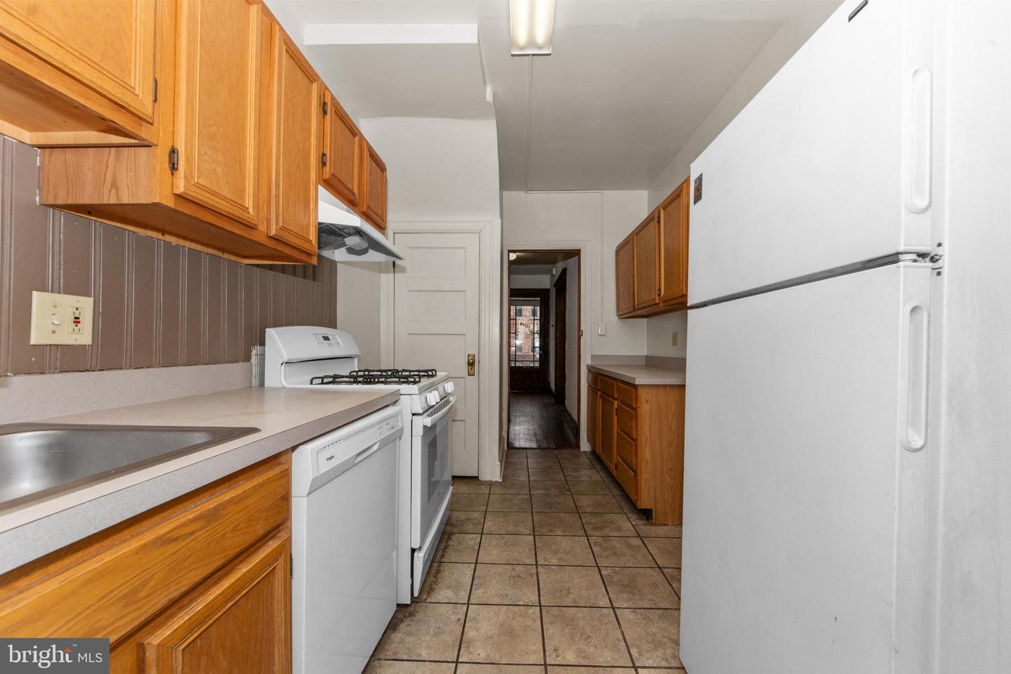 1014 INDEPENDENCE AVE SE, WASHINGTON, District Of Columbia 20003, 3 Bedrooms Bedrooms, ,2 BathroomsBathrooms,Residential,For sale,1014 INDEPENDENCE AVE SE,DCDC2249334 MLS # DCDC2249334