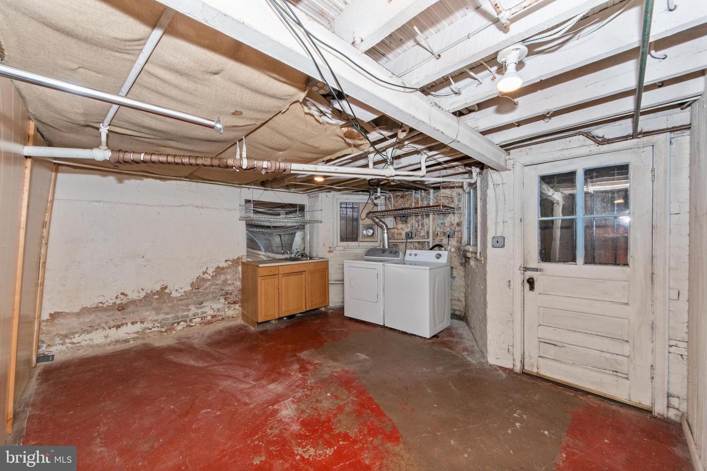 1014 INDEPENDENCE AVE SE, WASHINGTON, District Of Columbia 20003, 3 Bedrooms Bedrooms, ,2 BathroomsBathrooms,Residential,For sale,1014 INDEPENDENCE AVE SE,DCDC2249334 MLS # DCDC2249334