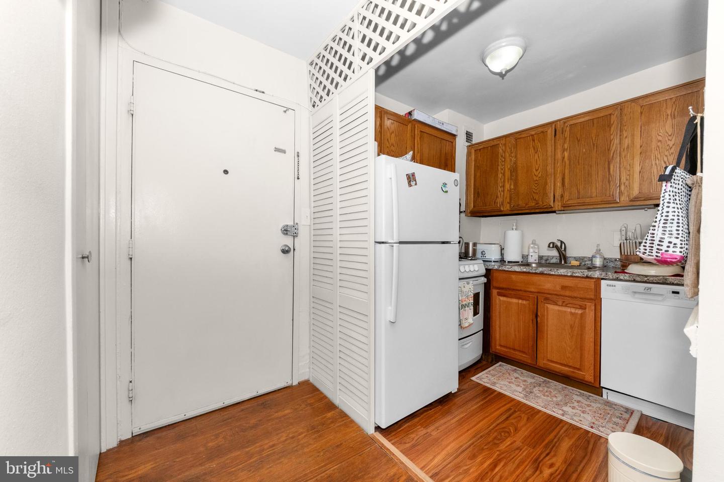 2800 WISCONSIN AVE NW #709, WASHINGTON, District Of Columbia 20007, ,1 BathroomBathrooms,Residential,For sale,2800 WISCONSIN AVE NW #709,DCDC2249342 MLS # DCDC2249342