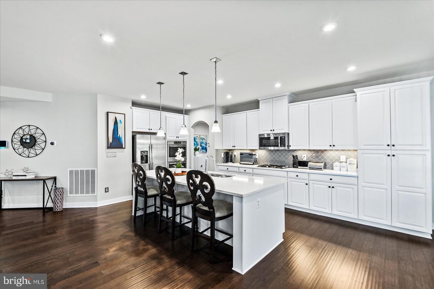 105 OAK RD, STAFFORD, Virginia 22556, 5 Bedrooms Bedrooms, ,5 BathroomsBathrooms,Residential,For sale,105 OAK RD,VAST2046670 MLS # VAST2046670