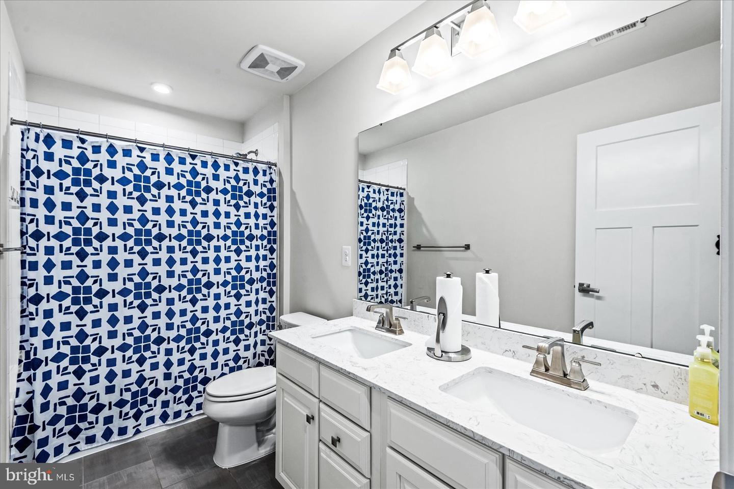 105 OAK RD, STAFFORD, Virginia 22556, 5 Bedrooms Bedrooms, ,5 BathroomsBathrooms,Residential,For sale,105 OAK RD,VAST2046670 MLS # VAST2046670