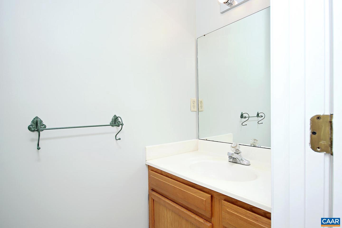 972 GRAYSON LN, CHARLOTTESVILLE, Virginia 22903, 3 Bedrooms Bedrooms, ,3 BathroomsBathrooms,Residential,For sale,972 GRAYSON LN,674027 MLS # 674027