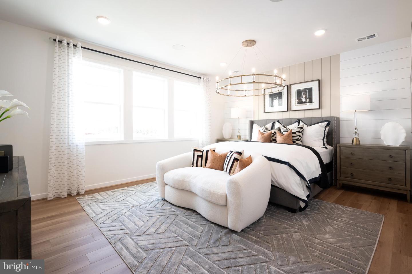 22915 ORCHARD GROVE DR, BRAMBLETON, Virginia 20148, 6 Bedrooms Bedrooms, ,5 BathroomsBathrooms,Residential,For sale,22915 ORCHARD GROVE DR,VALO2117498 MLS # VALO2117498