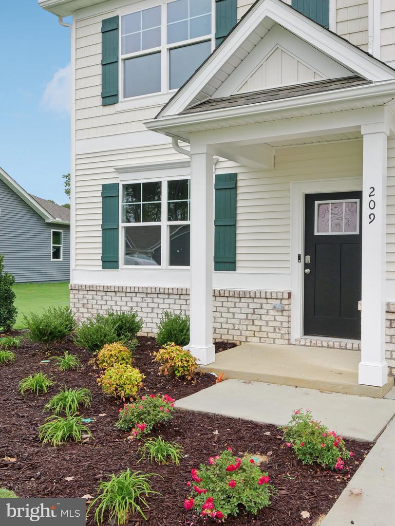 155 LIBERTY LN, KESWICK, Virginia 22947, 5 Bedrooms Bedrooms, 11 Rooms Rooms,3 BathroomsBathrooms,Residential,For sale,155 LIBERTY LN,VALA2009408 MLS # VALA2009408