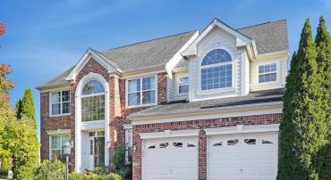 2817 COMPASS CIR, WOODBRIDGE, Virginia 22191, 5 Bedrooms Bedrooms, ,4 BathroomsBathrooms,Residential,For sale,2817 COMPASS CIR,VAPW2083276 MLS # VAPW2083276