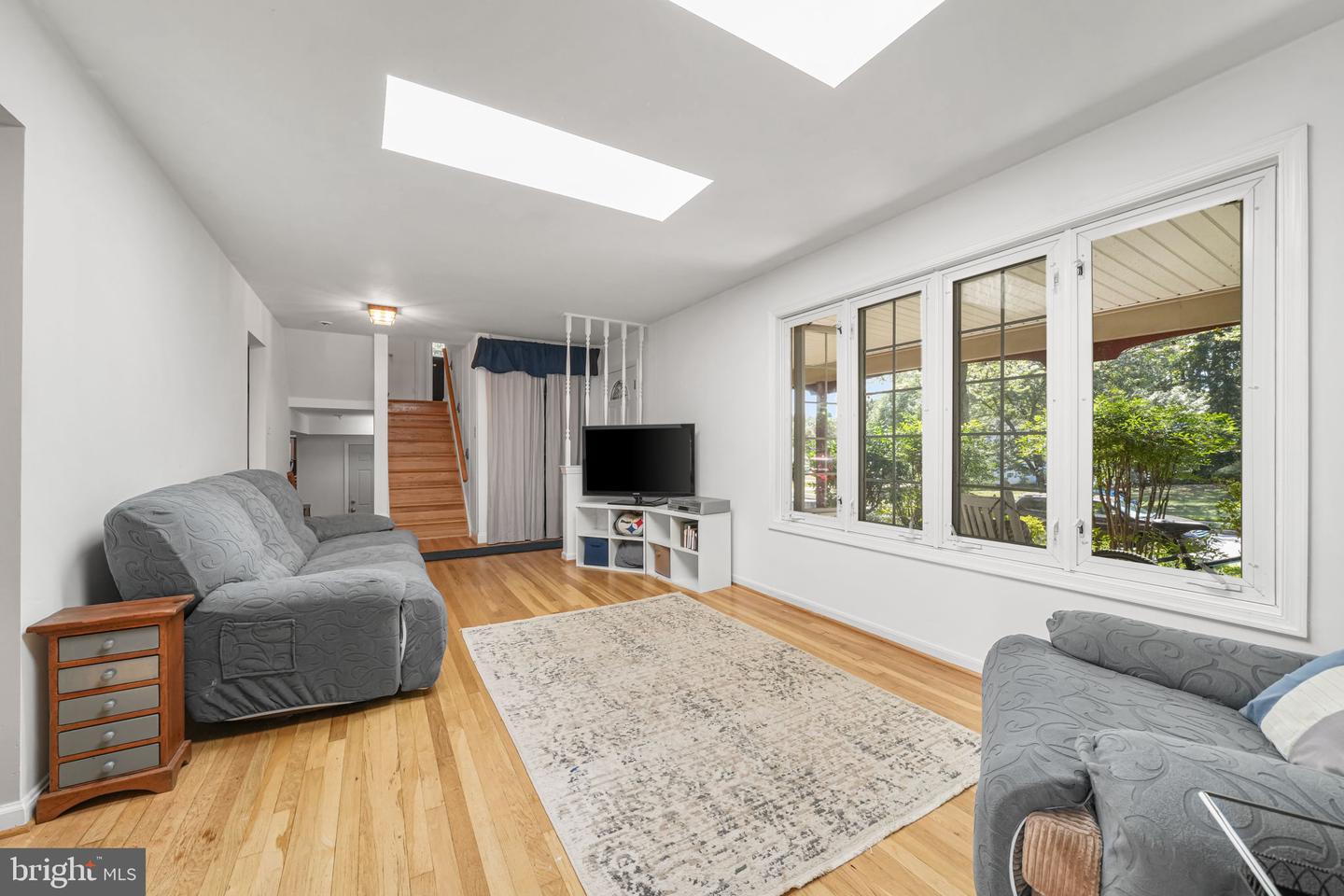 5313 STONINGTON DR, FAIRFAX, Virginia 22032, 6 Bedrooms Bedrooms, ,4 BathroomsBathrooms,Residential,For sale,5313 STONINGTON DR,VAFX2264606 MLS # VAFX2264606