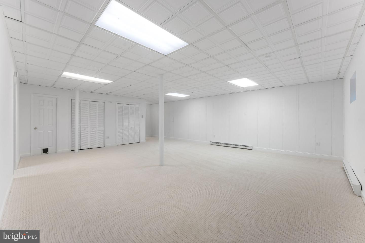 1560 FOREST VILLA LN, MCLEAN, Virginia 22101, 5 Bedrooms Bedrooms, ,3 BathroomsBathrooms,Residential,For sale,1560 FOREST VILLA LN,VAFX2267058 MLS # VAFX2267058