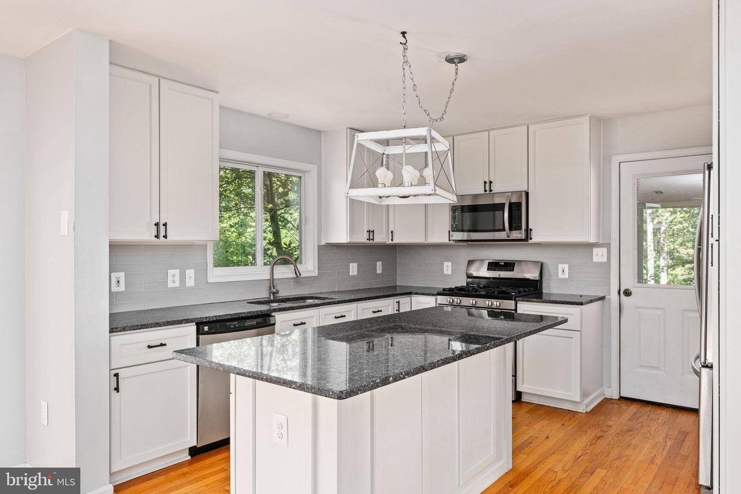 19312 BRIAR PATCH DR, GORDONSVILLE, Virginia 22942, 4 Bedrooms Bedrooms, 7 Rooms Rooms,2 BathroomsBathrooms,Residential,For sale,19312 BRIAR PATCH DR,VAOR2012438 MLS # VAOR2012438