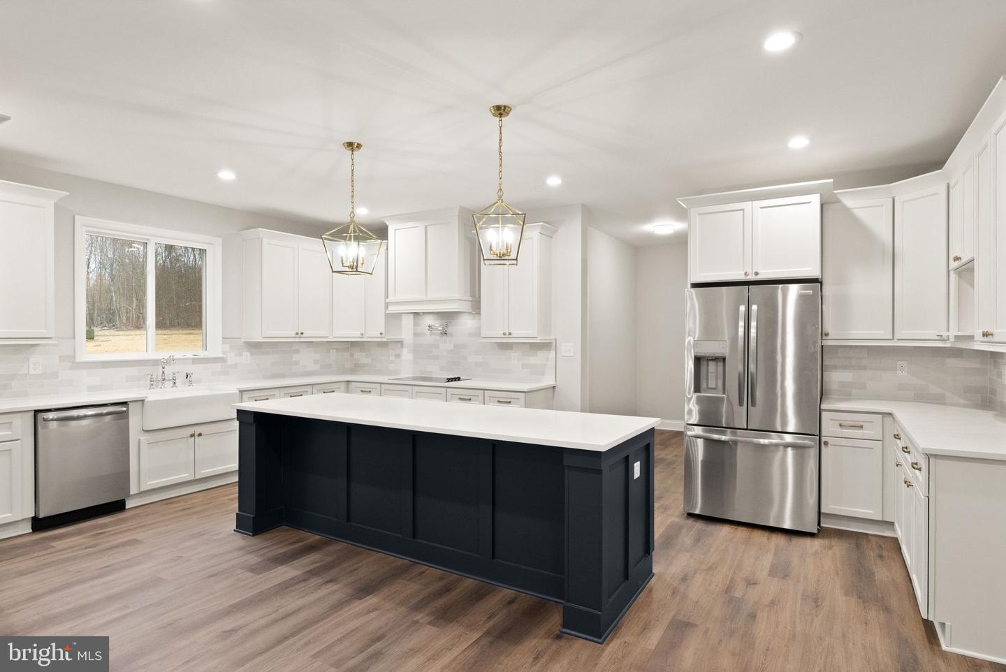 4823 STONEFIELD LN, WARRENTON, Virginia 20187, 4 Bedrooms Bedrooms, 7 Rooms Rooms,3 BathroomsBathrooms,Residential,For sale,4823 STONEFIELD LN,VAFQ2019372 MLS # VAFQ2019372