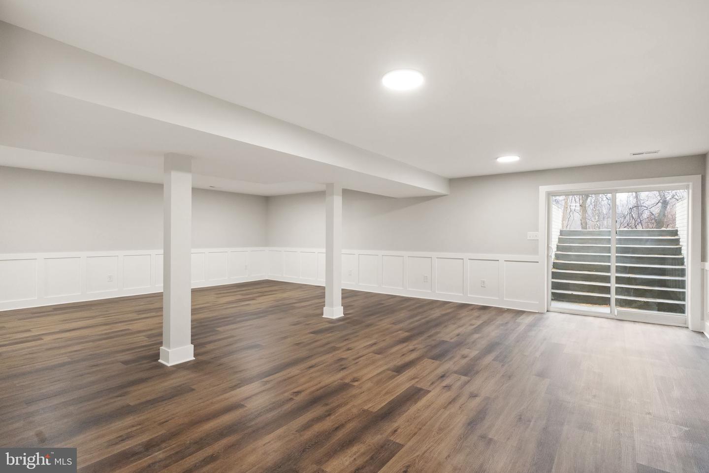 4823 STONEFIELD LN, WARRENTON, Virginia 20187, 4 Bedrooms Bedrooms, 7 Rooms Rooms,3 BathroomsBathrooms,Residential,For sale,4823 STONEFIELD LN,VAFQ2019372 MLS # VAFQ2019372