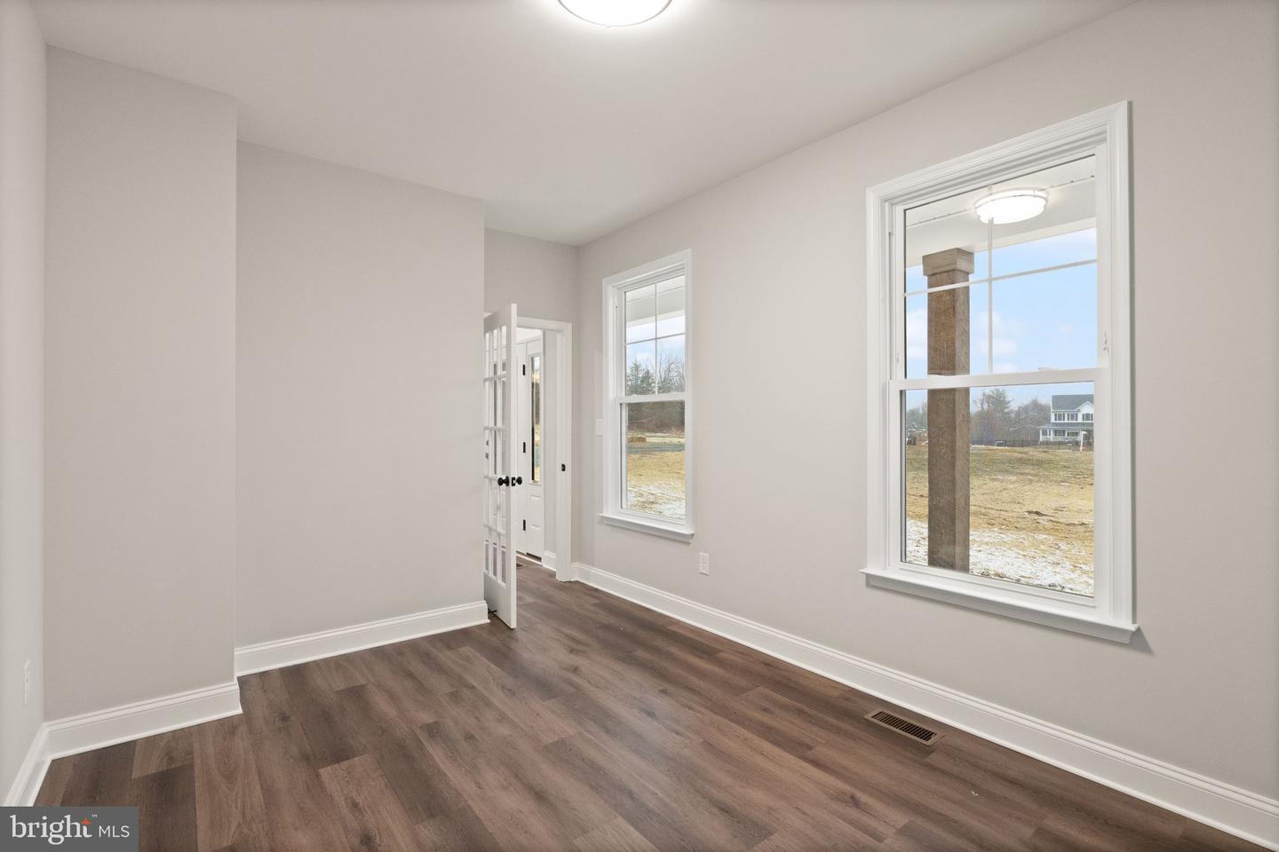 4823 STONEFIELD LN, WARRENTON, Virginia 20187, 4 Bedrooms Bedrooms, 7 Rooms Rooms,3 BathroomsBathrooms,Residential,For sale,4823 STONEFIELD LN,VAFQ2019372 MLS # VAFQ2019372