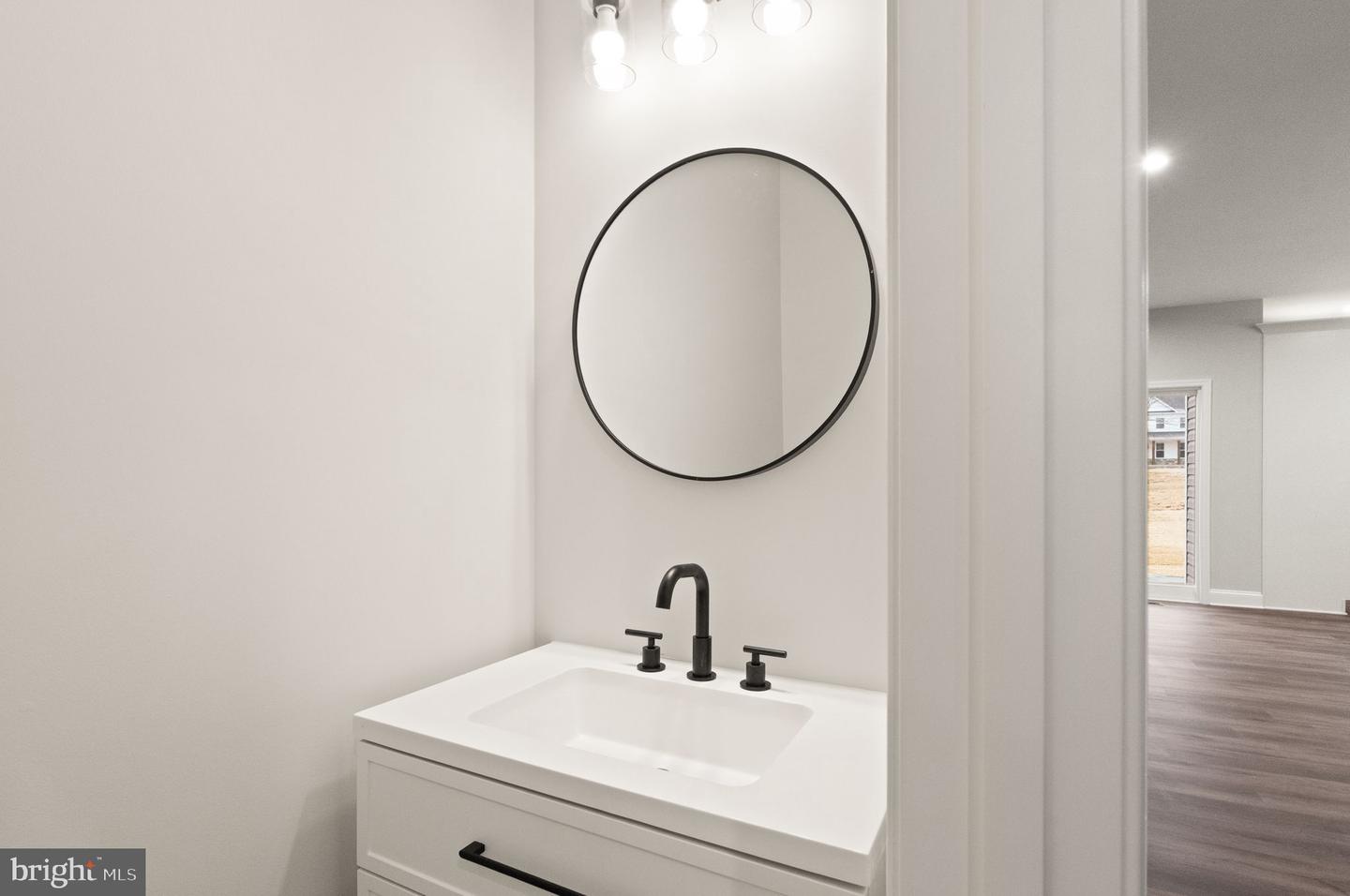 4823 STONEFIELD LN, WARRENTON, Virginia 20187, 4 Bedrooms Bedrooms, 7 Rooms Rooms,3 BathroomsBathrooms,Residential,For sale,4823 STONEFIELD LN,VAFQ2019372 MLS # VAFQ2019372