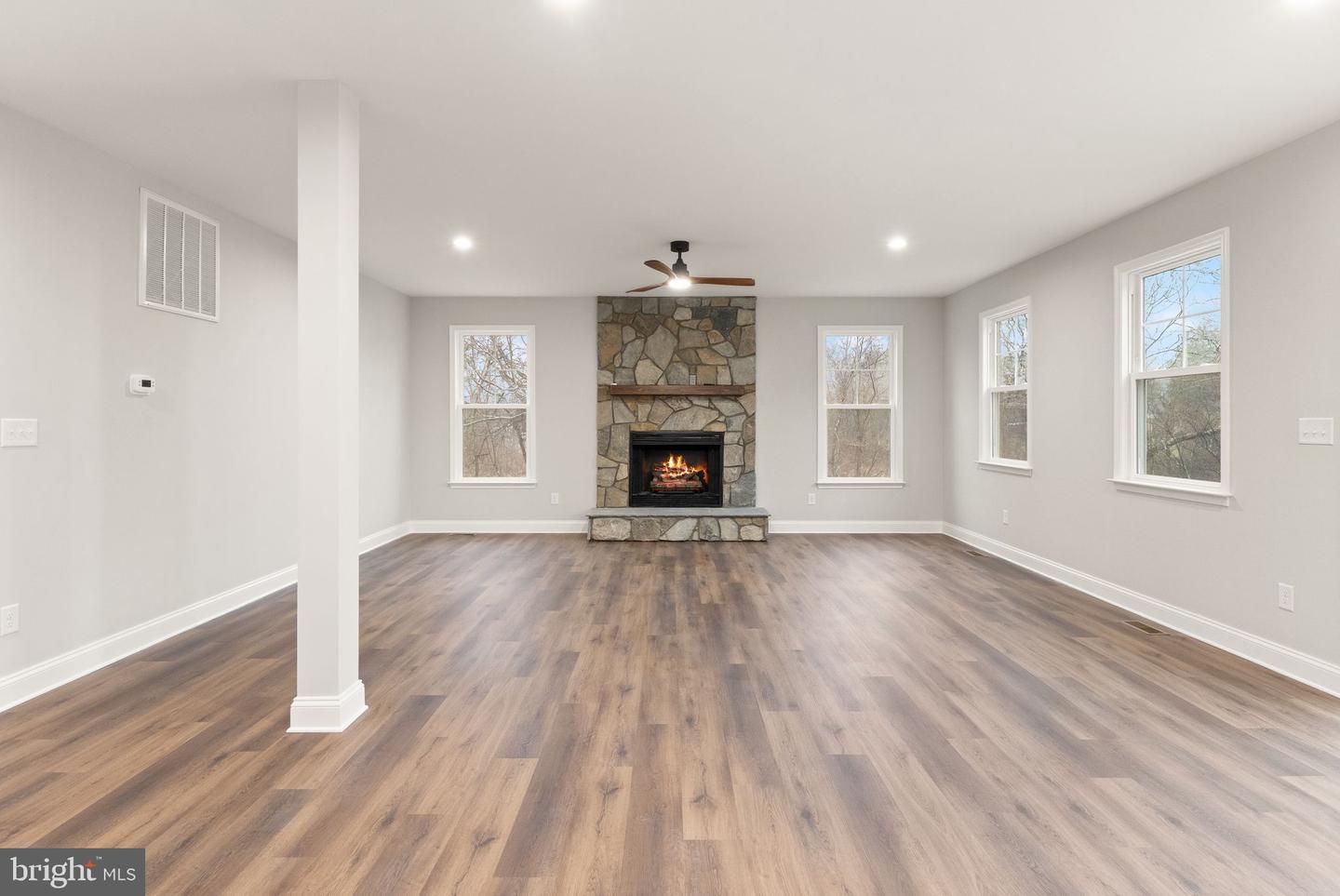 4823 STONEFIELD LN, WARRENTON, Virginia 20187, 4 Bedrooms Bedrooms, 7 Rooms Rooms,3 BathroomsBathrooms,Residential,For sale,4823 STONEFIELD LN,VAFQ2019372 MLS # VAFQ2019372