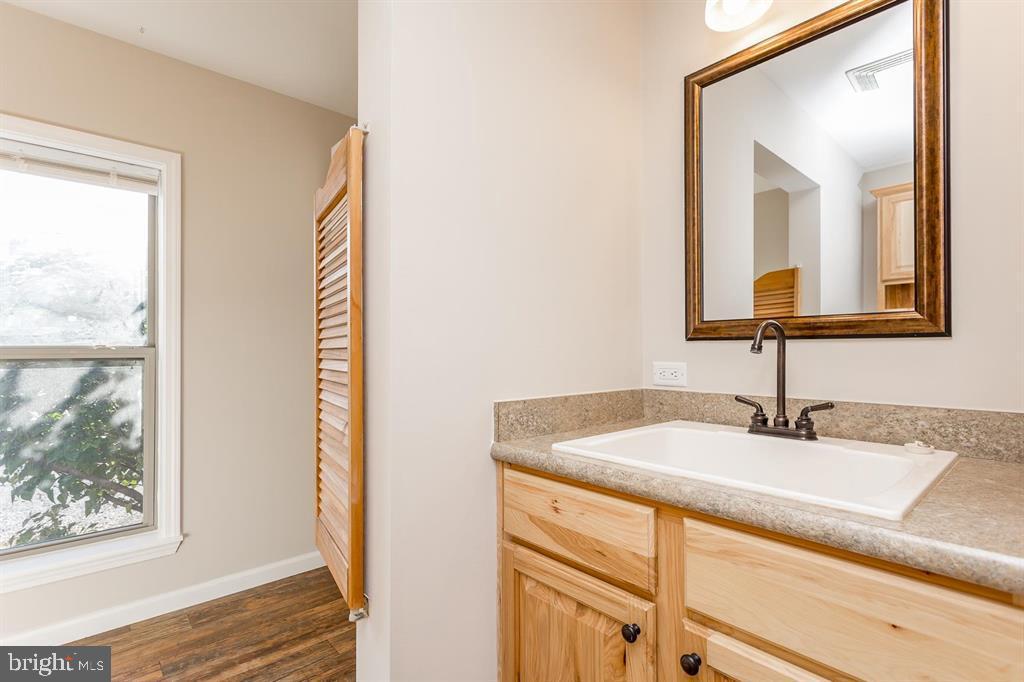 17333 TIMBERVIEW WAY, TIMBERVILLE, Virginia 22853, 3 Bedrooms Bedrooms, ,2 BathroomsBathrooms,Residential,For sale,17333 TIMBERVIEW WAY,VARO2002686 MLS # VARO2002686