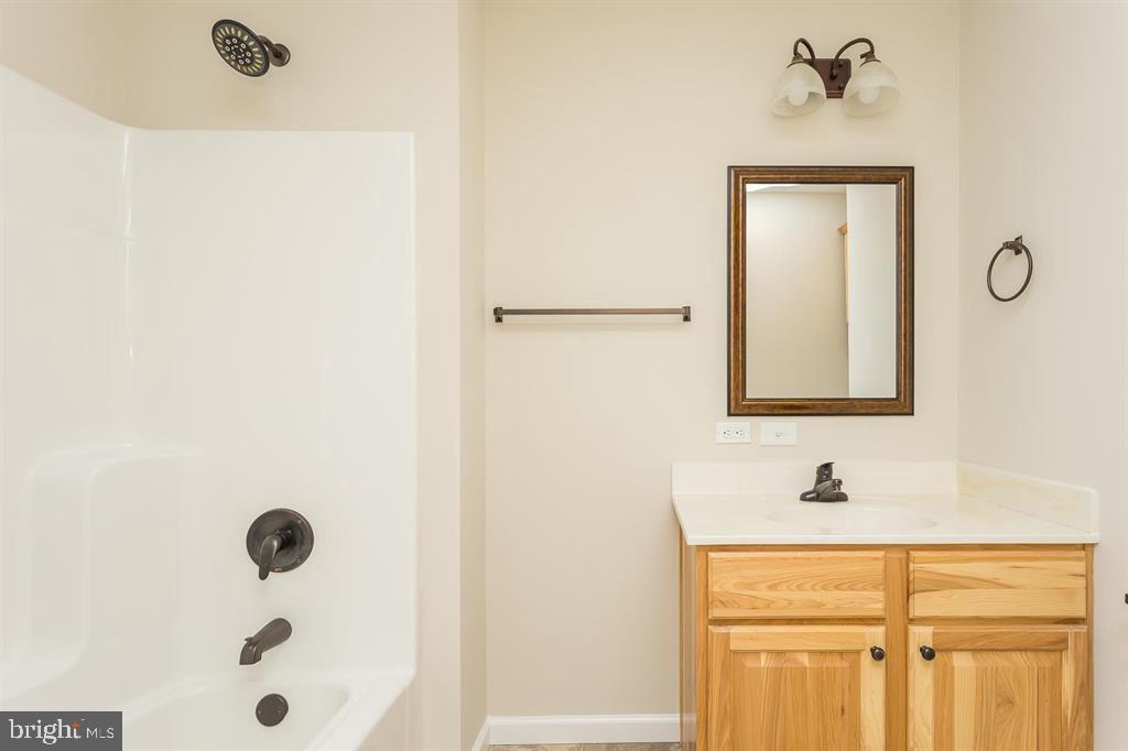 17333 TIMBERVIEW WAY, TIMBERVILLE, Virginia 22853, 3 Bedrooms Bedrooms, ,2 BathroomsBathrooms,Residential,For sale,17333 TIMBERVIEW WAY,VARO2002686 MLS # VARO2002686