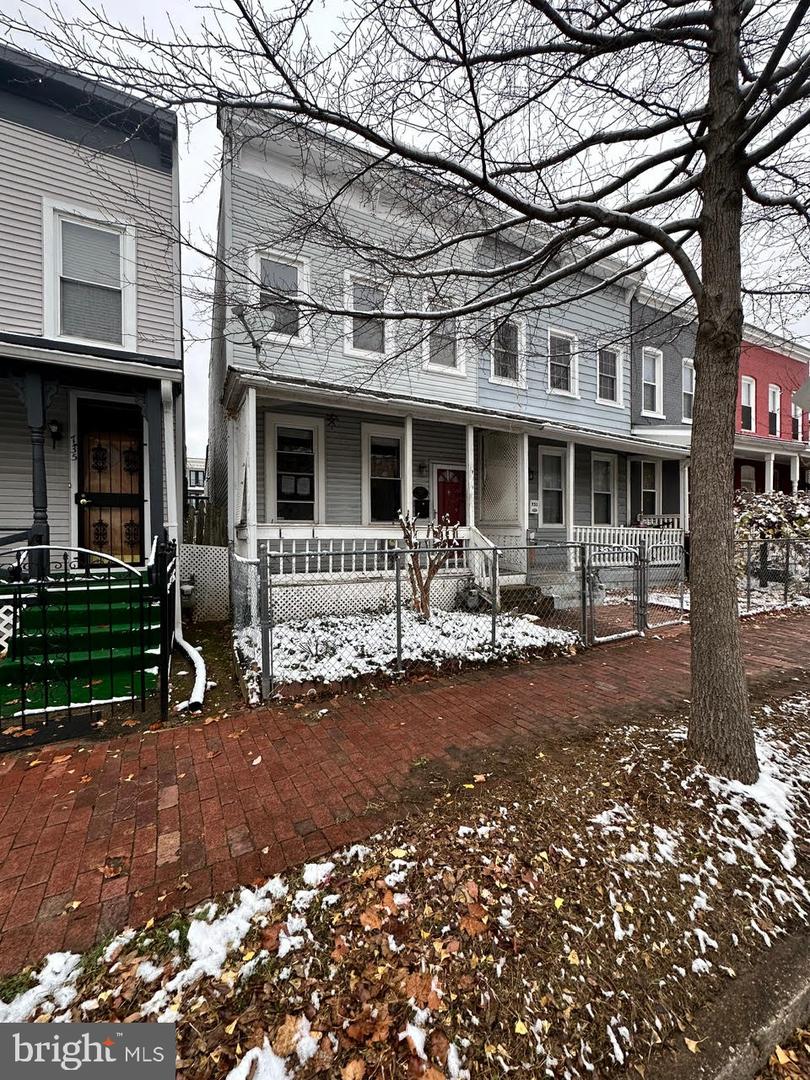 733 MORTON ST NW, WASHINGTON, District Of Columbia 20010, 3 Bedrooms Bedrooms, ,2 BathroomsBathrooms,Residential,For sale,733 MORTON ST NW,DCDC2234002 MLS # DCDC2234002