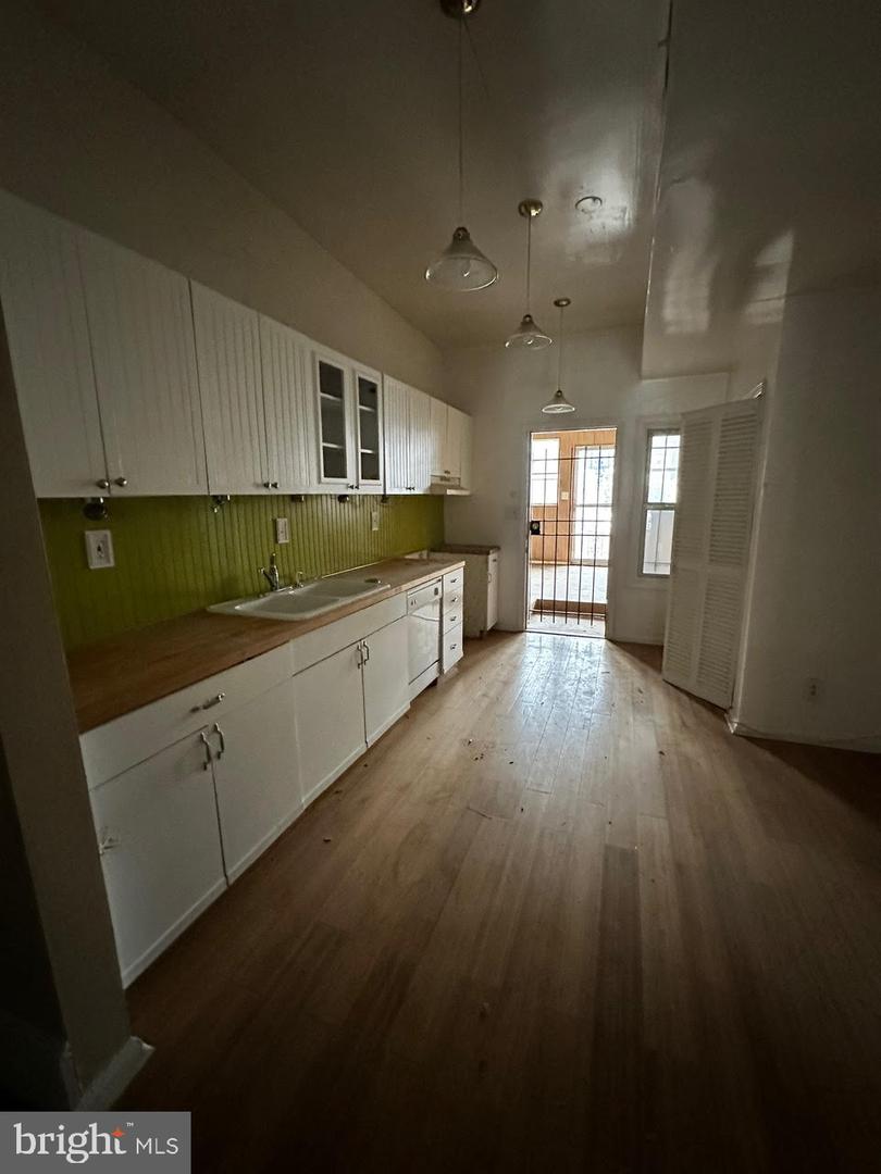 733 MORTON ST NW, WASHINGTON, District Of Columbia 20010, 3 Bedrooms Bedrooms, ,2 BathroomsBathrooms,Residential,For sale,733 MORTON ST NW,DCDC2234002 MLS # DCDC2234002