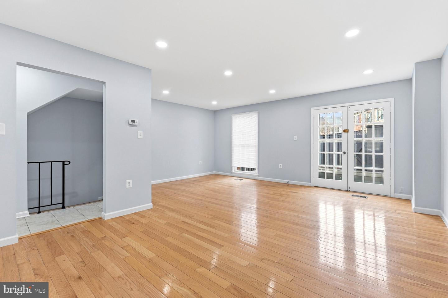 7233 EVANSTON RD, SPRINGFIELD, Virginia 22150, 3 Bedrooms Bedrooms, ,2 BathroomsBathrooms,Residential,For sale,7233 EVANSTON RD,VAFX2287142 MLS # VAFX2287142