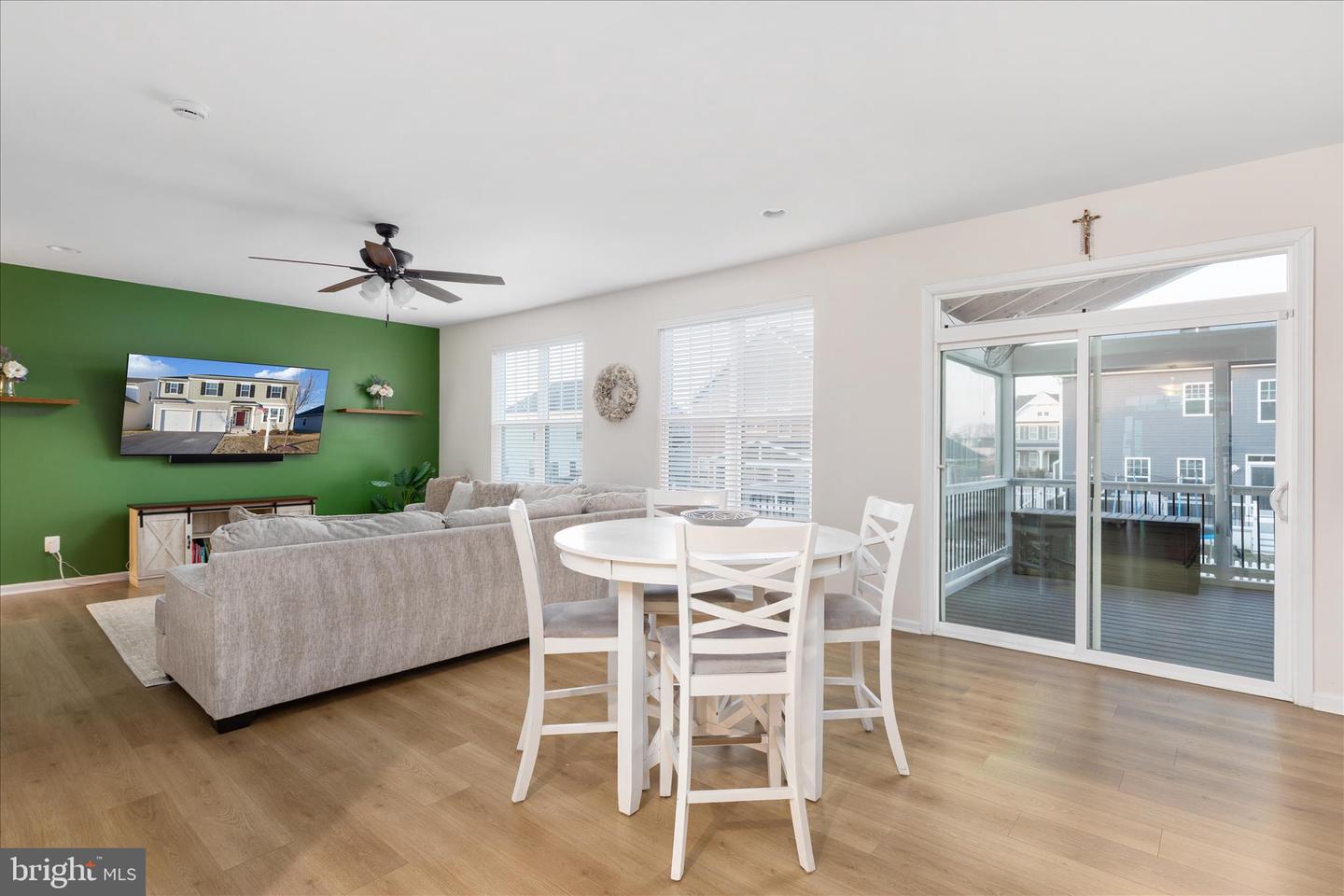 111 INTERLACE, STEPHENSON, Virginia 22656, 5 Bedrooms Bedrooms, ,3 BathroomsBathrooms,Residential,For sale,111 INTERLACE,VAFV2039610 MLS # VAFV2039610