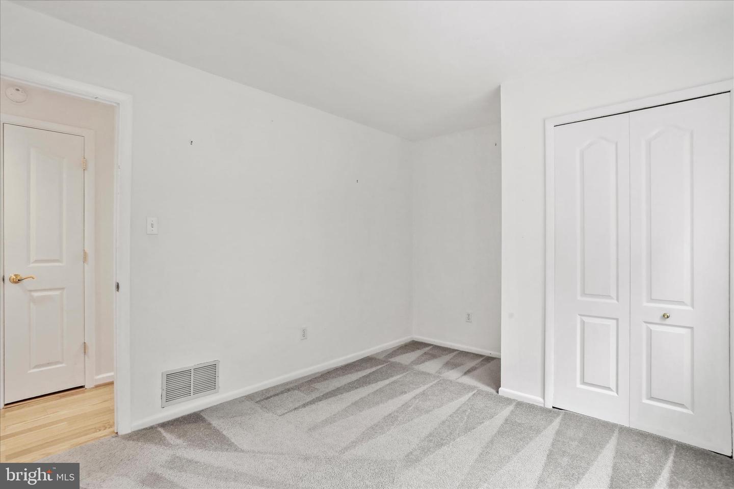 565 S RIVER, FRONT ROYAL, Virginia 22630, 3 Bedrooms Bedrooms, 6 Rooms Rooms,2 BathroomsBathrooms,Residential,For sale,565 S RIVER,VAWR2013448 MLS # VAWR2013448