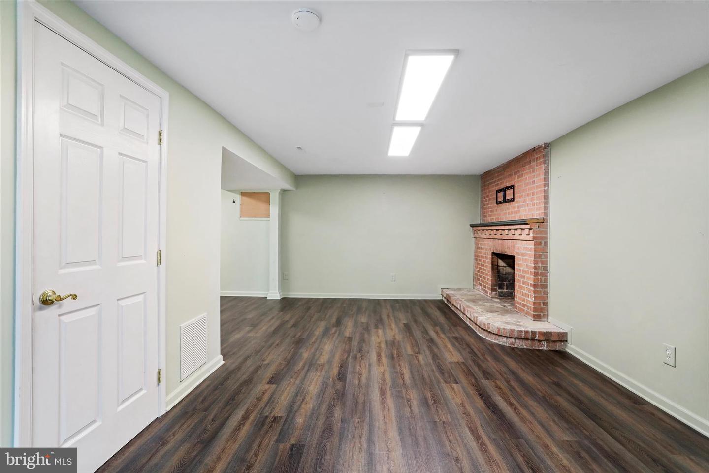 565 S RIVER, FRONT ROYAL, Virginia 22630, 3 Bedrooms Bedrooms, 6 Rooms Rooms,2 BathroomsBathrooms,Residential,For sale,565 S RIVER,VAWR2013448 MLS # VAWR2013448