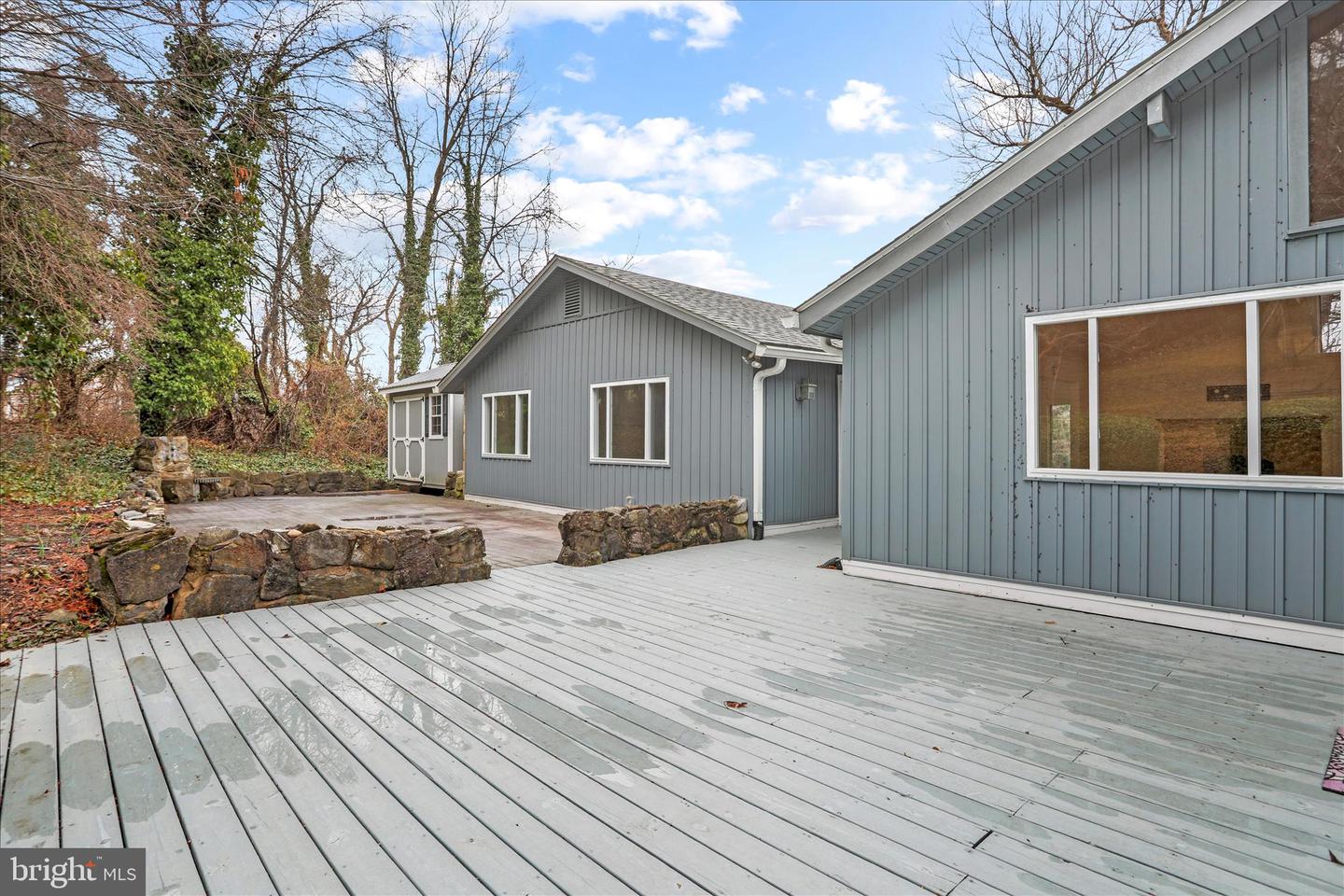 565 S RIVER, FRONT ROYAL, Virginia 22630, 3 Bedrooms Bedrooms, 6 Rooms Rooms,2 BathroomsBathrooms,Residential,For sale,565 S RIVER,VAWR2013448 MLS # VAWR2013448